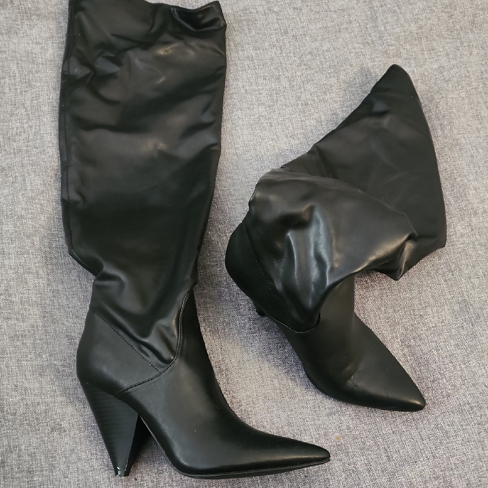 Black Heeled Boots with Pointed Toe and Angled Heel (Used)
